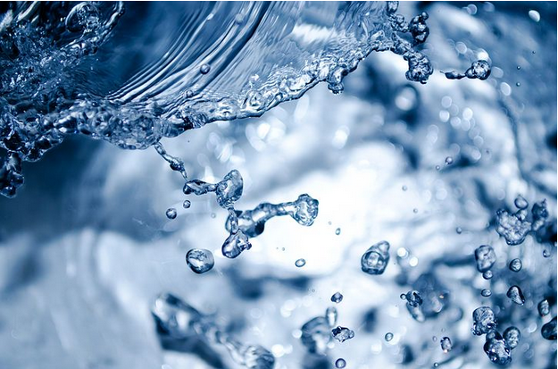 A grey scale image of water